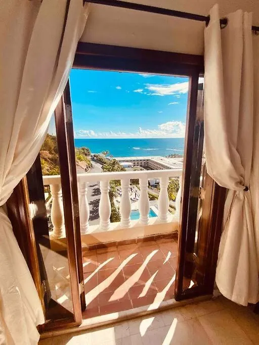 Dawn Beach 702 W/ A View At Princess Heights דירה